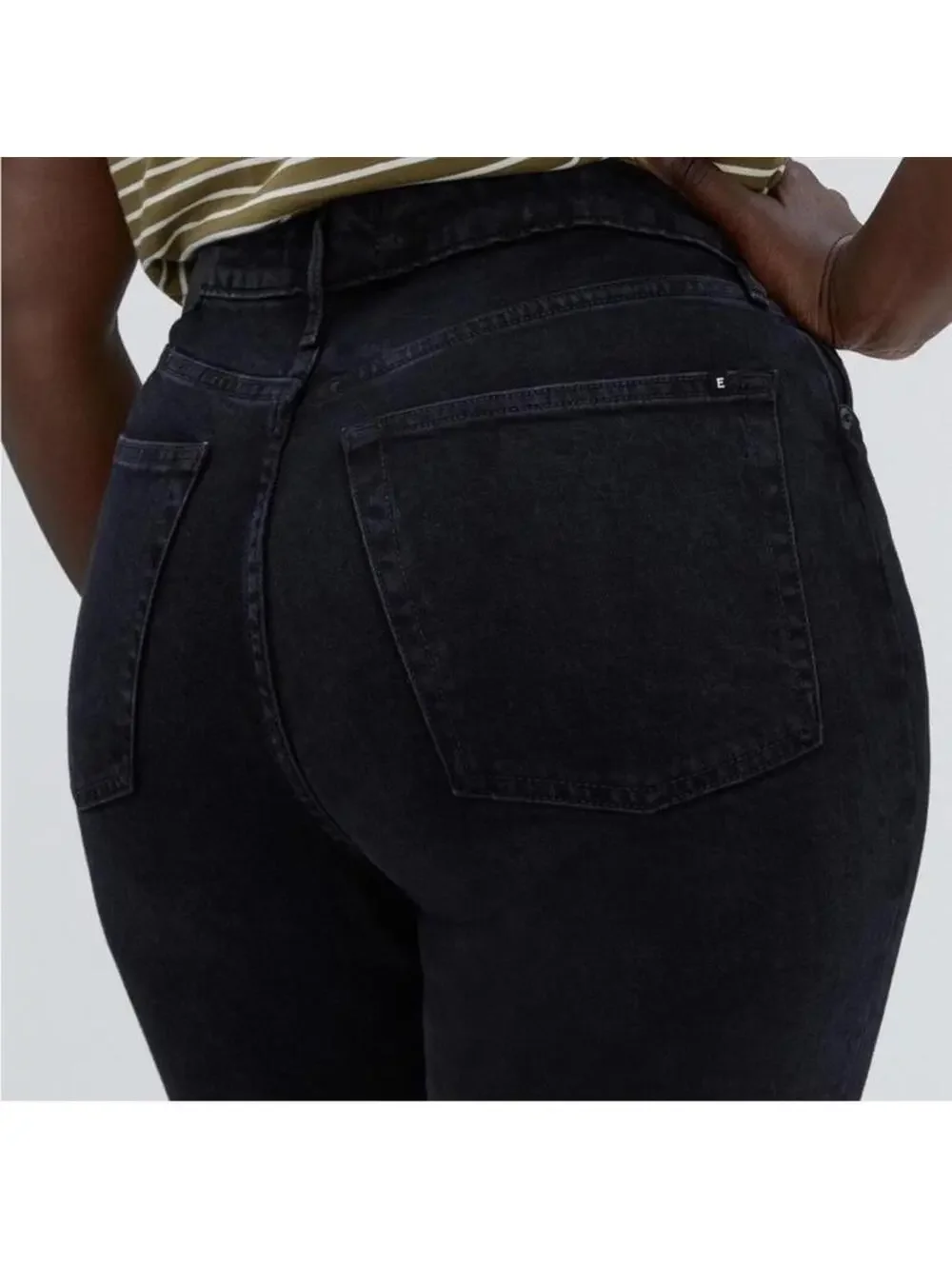 NWT Everlane The Curvy Cheeky Jean Crop Straight Leg Black Women’s size 31 - Picture 15 of 15